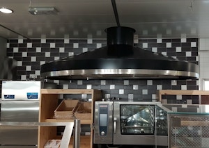 Frontcookingsysteme: SONDERABLUFTHAUBEN Frontcookingsysteme: SONDERABLUFTHAUBEN