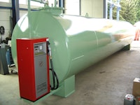 Betriebs- , Heim- & Hoftankstellen / Dieseltanks / Stahltanks mit 3.000 - 100.000 Liter Inhalt