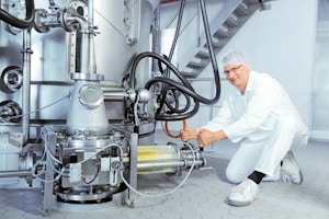 Mikroverkapselung , Coaten von Mikro-Granulaten: Perfekt geschützter Kern Mikroverkapselung , Coaten von Mikro-Granulaten: Perfekt geschützter Kern