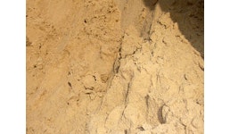 Sand, Kies, Mutterboden und Schotter Sand, Kies, Mutterboden und Schotter