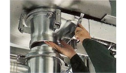Schnellzerlegbarer Dosierschieber Schnellzerlegbarer Dosierschieber