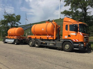 Transportbehälter für Flüssigkeiten Transportbehälter für Flüssigkeiten