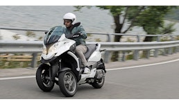 Vermietung von Quads - QUADRO 3 mieten Vermietung von Quads - QUADRO 3 mieten
