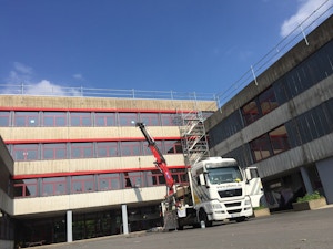 Temporäre Flachdach-Absturzsicherung / Seitenschutz Temporäre Flachdach-Absturzsicherung / Seitenschutz