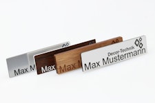 Lasergravuren & UV-Druck (Typen-, Namen- und Firmenschilder) Lasergravuren & UV-Druck (Typen-, Namen- und Firmenschilder)