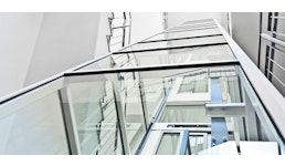 Glas- und Panoramaaufzüge innen Glas- und Panoramaaufzüge innen