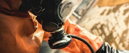 Kugelstrahlen: Ein perfekt vorbereiteter Untergrund Kugelstrahlen: Ein perfekt vorbereiteter Untergrund