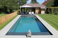 GFK-Pool Tranquility mit Splashdeck GFK-Pool Tranquility mit Splashdeck