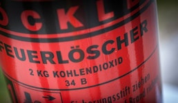 FEUERLÖSCHER FEUERLÖSCHER