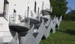 Treppen und Podeste Treppen und Podeste