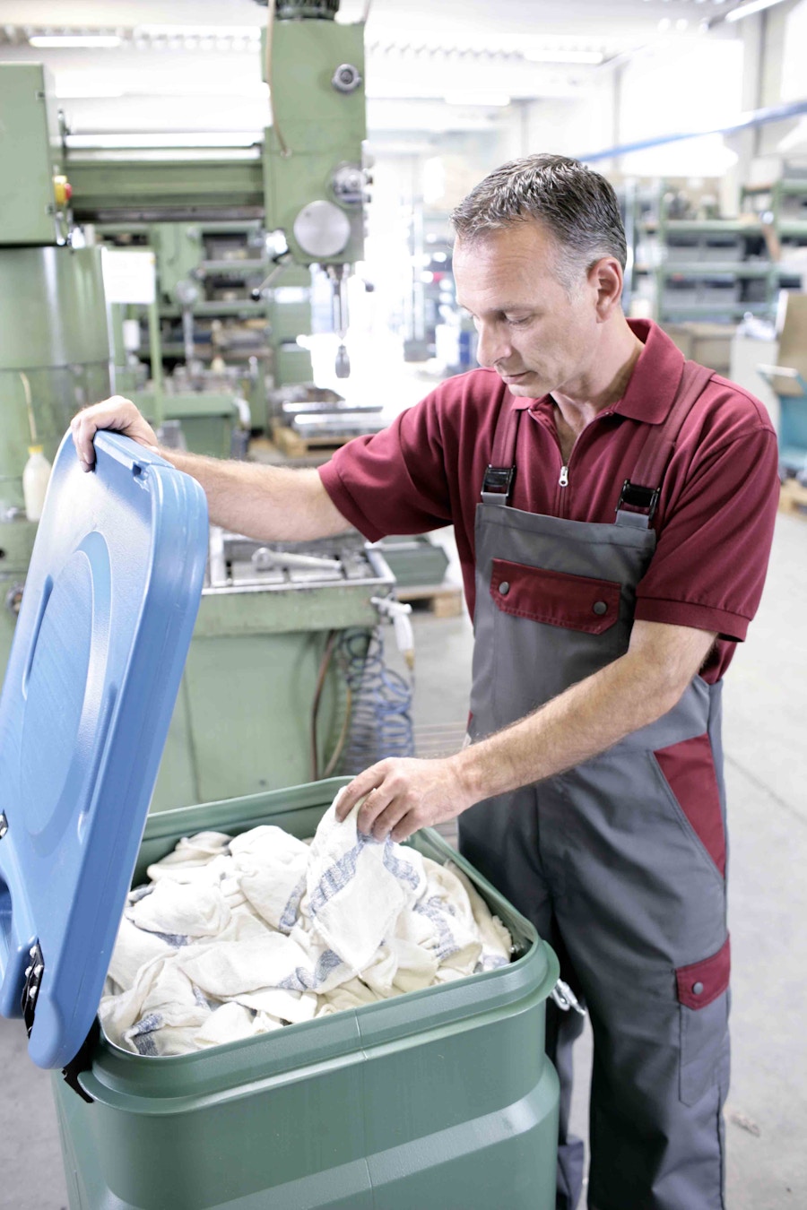 MEWA Textil-Service AG & Co. Management OHG in Wiesbaden auf wlw.de