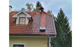Schonende Dachreinigung Schonende Dachreinigung