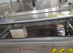 Entlacken von Metallteilen Entlacken von Metallteilen