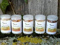 Baum-Harze zum Räuchern