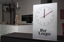 Wanduhr mit Logo Wanduhr mit Logo