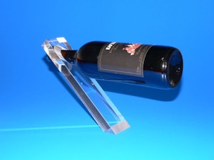 POS Displays, Acryline, Weinflaschenhalter aus Acrylglas transparent POS Displays, Acryline, Weinflaschenhalter aus Acrylglas transparent
