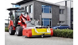 Perfekt 1800 für Heck- und / oder Frontanbau Perfekt 1800 für Heck- und / oder Frontanbau