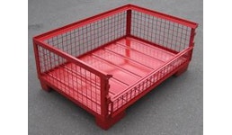 Gitterbox halb hoch mit kleiner Klappe auf der Langseite Gitterbox halb hoch mit kleiner Klappe auf der Langseite