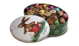 Ei Dose mit Pralinés Ei Dose mit Pralinés