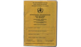 Impfpasshülle Hefthülle für den Internationalen Impfausweis im Format: 13 cm hoch x 9,5 cm breit - 2er Pack Impfpasshülle Hefthülle für den Internationalen Impfausweis im Format: 13 cm hoch x 9,5 cm breit - 2er Pack