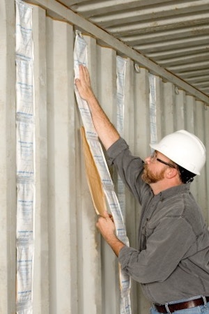 Container Dri® II (CD® II), eigenes Clariant Produkt, in vielfältigsten Varianten mit EcoTain®-Label ausgezeichnet Container Dri® II (CD® II), eigenes Clariant Produkt, in vielfältigsten Varianten mit EcoTain®-Label ausgezeichnet
