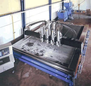Hochwertiges Wasserstrahlschneiden und Trennen sämtlicher Materialien Hochwertiges Wasserstrahlschneiden und Trennen sämtlicher Materialien