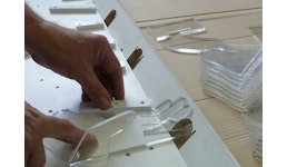 Acryl- Displaybau Acryl- Displaybau