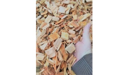 Holzhackschnitzel für Fallschutz Holzhackschnitzel für Fallschutz