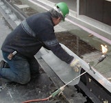 BITUMINÖSE ABDICHTUNGEN IM HOCHBAU UND TIEFBAU BITUMINÖSE ABDICHTUNGEN IM HOCHBAU UND TIEFBAU