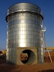 Silo mit Tunnel Silo mit Tunnel