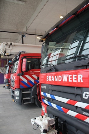 Abgasabsauganlage für die Feuerwehr und Dienstfahrzeugen - Feuerwehrabsaugung Abgasabsauganlage für die Feuerwehr und Dienstfahrzeugen - Feuerwehrabsaugung