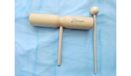 Röhrentrommel mit Haltestab Röhrentrommel mit Haltestab