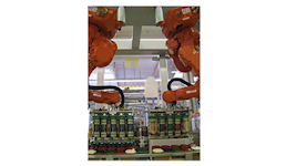 Verpacken von Dosen, Becher oder Schalen Verpacken von Dosen, Becher oder Schalen