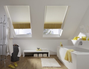 Dachfenster-Rollos für Velux, Roto oder Fakro Dachfenster Dachfenster-Rollos für Velux, Roto oder Fakro Dachfenster