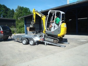 Baumasch.- Anhänger: HS 253016 CHF 4,858.35 Baumasch.- Anhänger: HS 253016 CHF 4,858.35