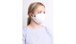 HALB-GESICHTS-MASKE(Community-Mehrweg-Alltags-Masken) 100% BAUMWOLLE, GUMMIBAND, 60° C waschbar HALB-GESICHTS-MASKE(Community-Mehrweg-Alltags-Masken) 100% BAUMWOLLE, GUMMIBAND, 60° C waschbar