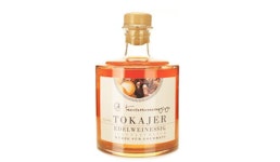 Edelweinessig aus Tokajer Trockenbeerenauslese Edelweinessig aus Tokajer Trockenbeerenauslese