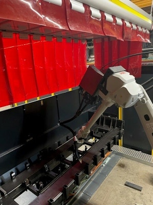 Herstellung von Schweißbaugruppen Klein-, Mittel- und Großserienproduktion Herstellung von Schweißbaugruppen Klein-, Mittel- und Großserienproduktion