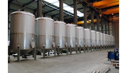 Lagertanks aus Edelstahl Lagertanks aus Edelstahl