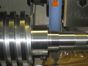 CNC-Rundschleifen zwischen Spitzen CNC-Rundschleifen zwischen Spitzen